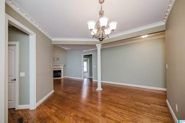 Pelham, AL 35124,221 KENNISTON DALE