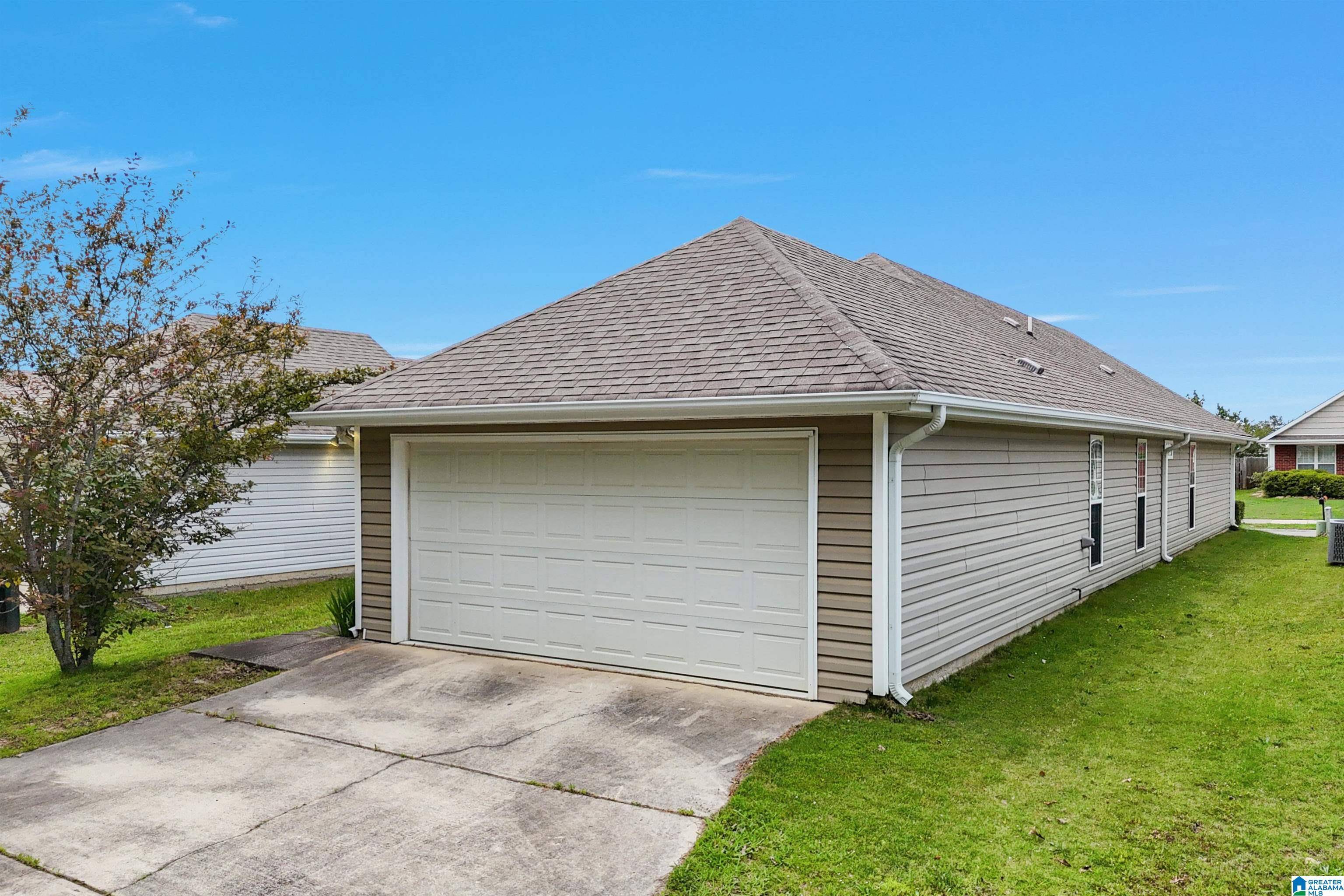 Calera, AL 35040,1278 VILLAGE TRAIL