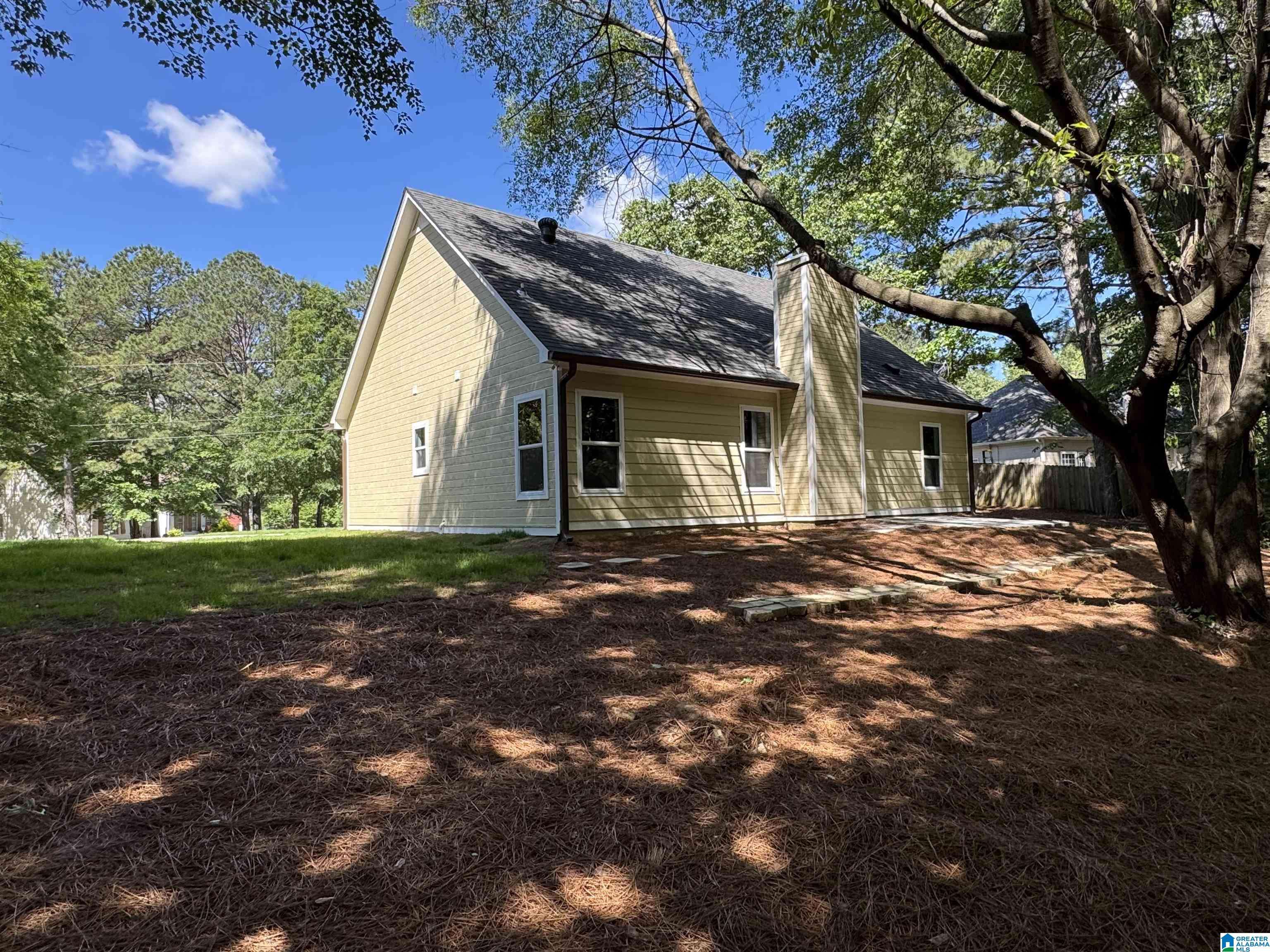 Chelsea, AL 35043,301 SHELBY FOREST DRIVE