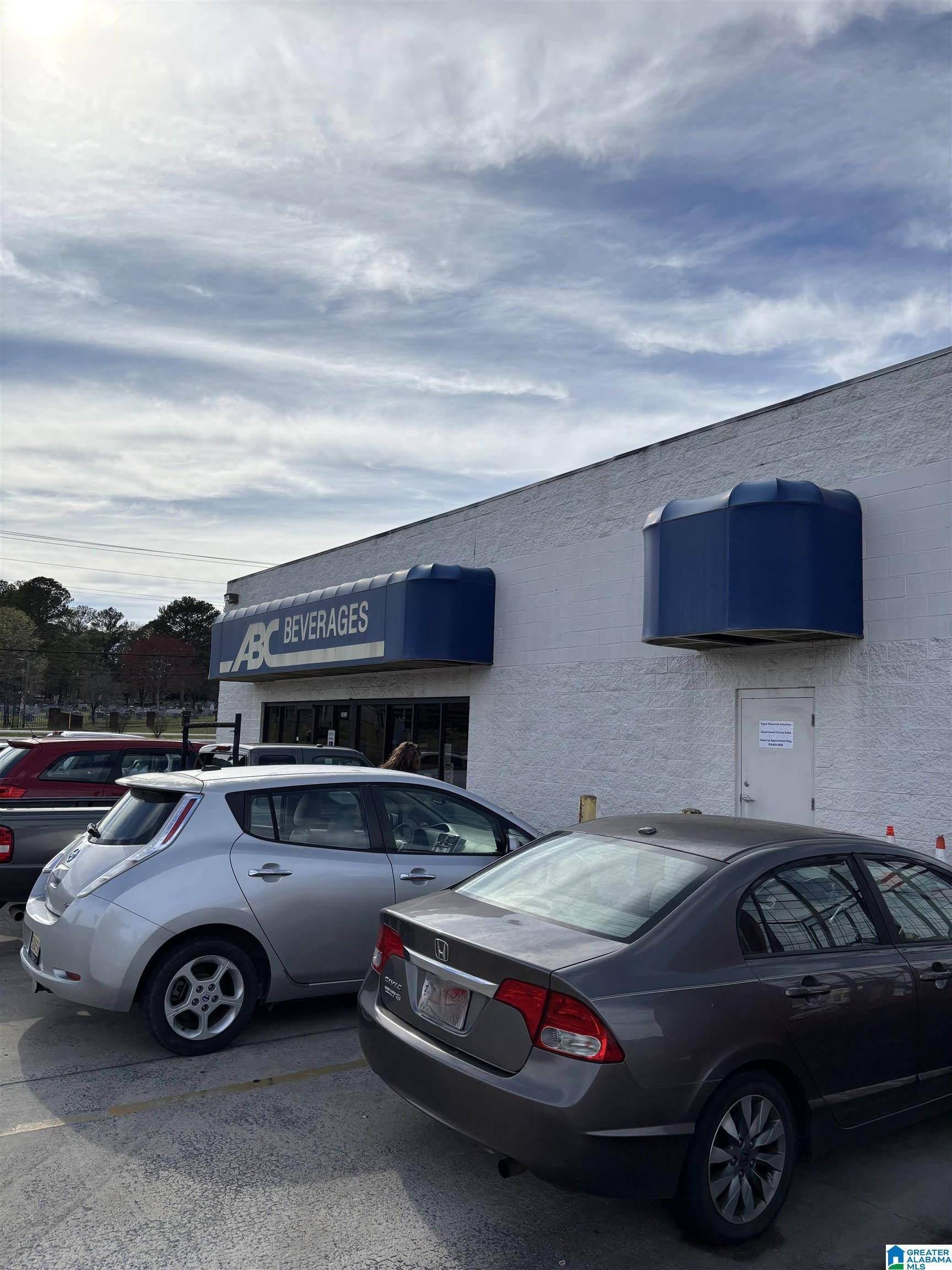 Albertville, AL 35950,5852 HIGHWAY 431
