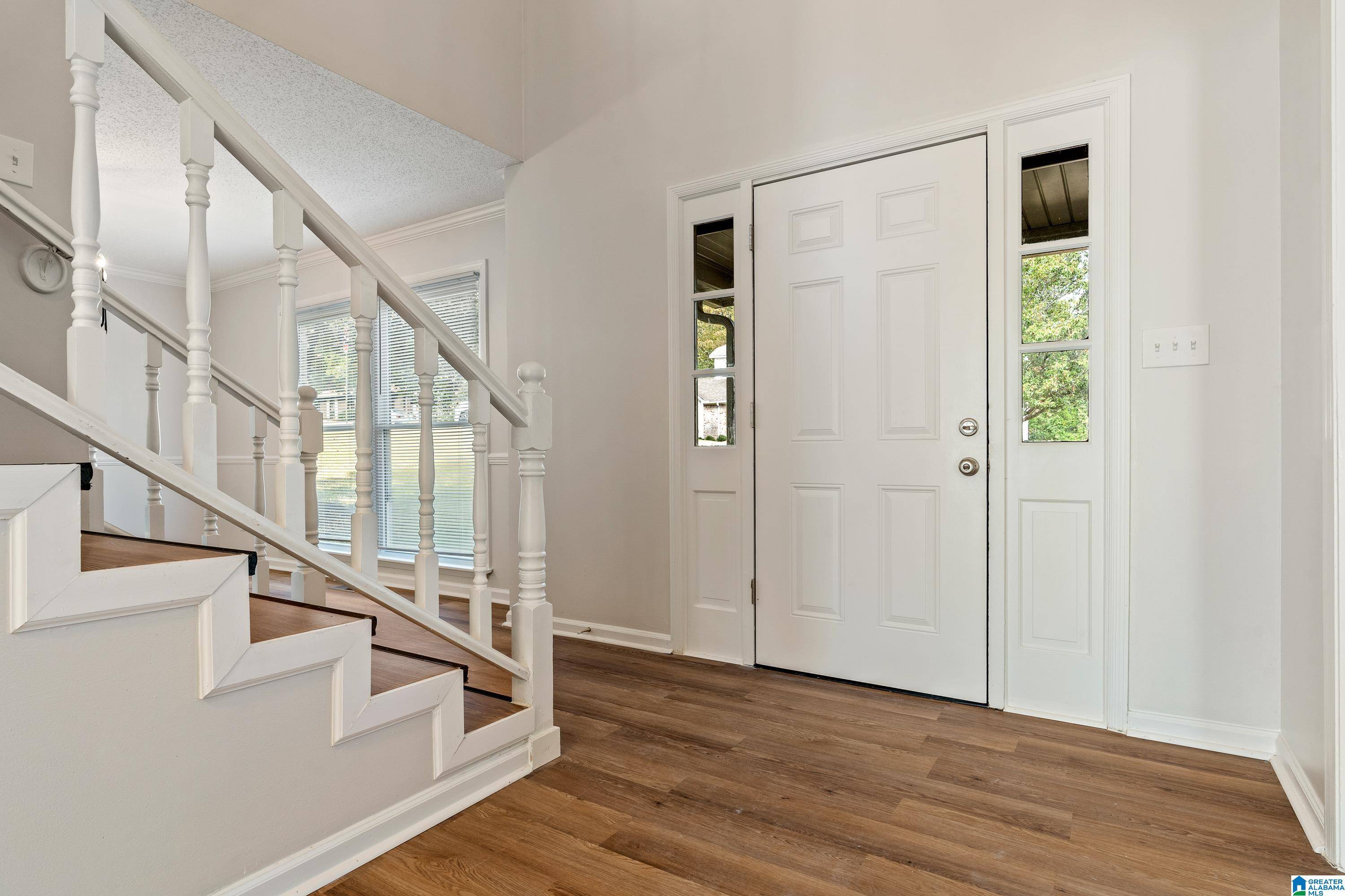 Hoover, AL 35226,2528 HAWKSBURY LANE