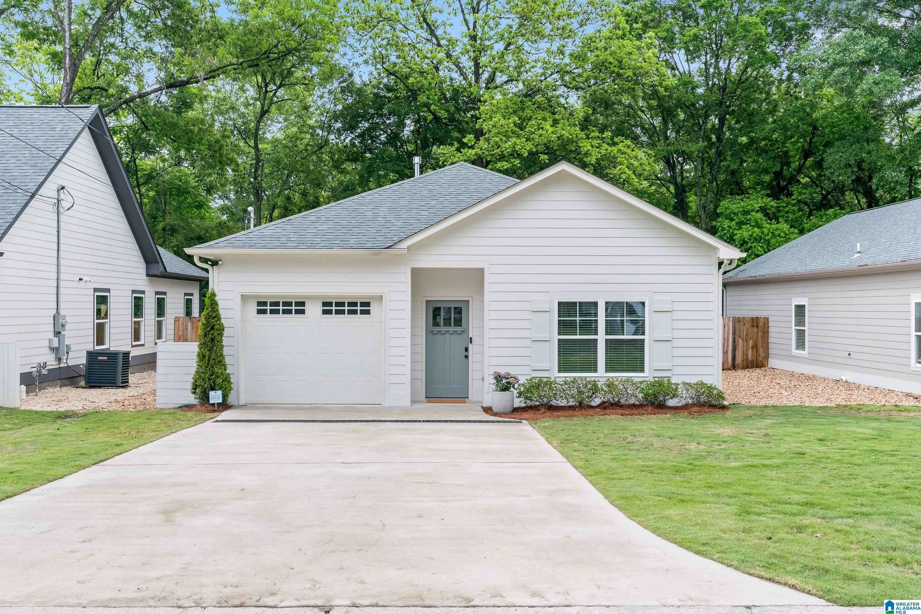 2213 3RD AVENUE S, Irondale, AL 35210