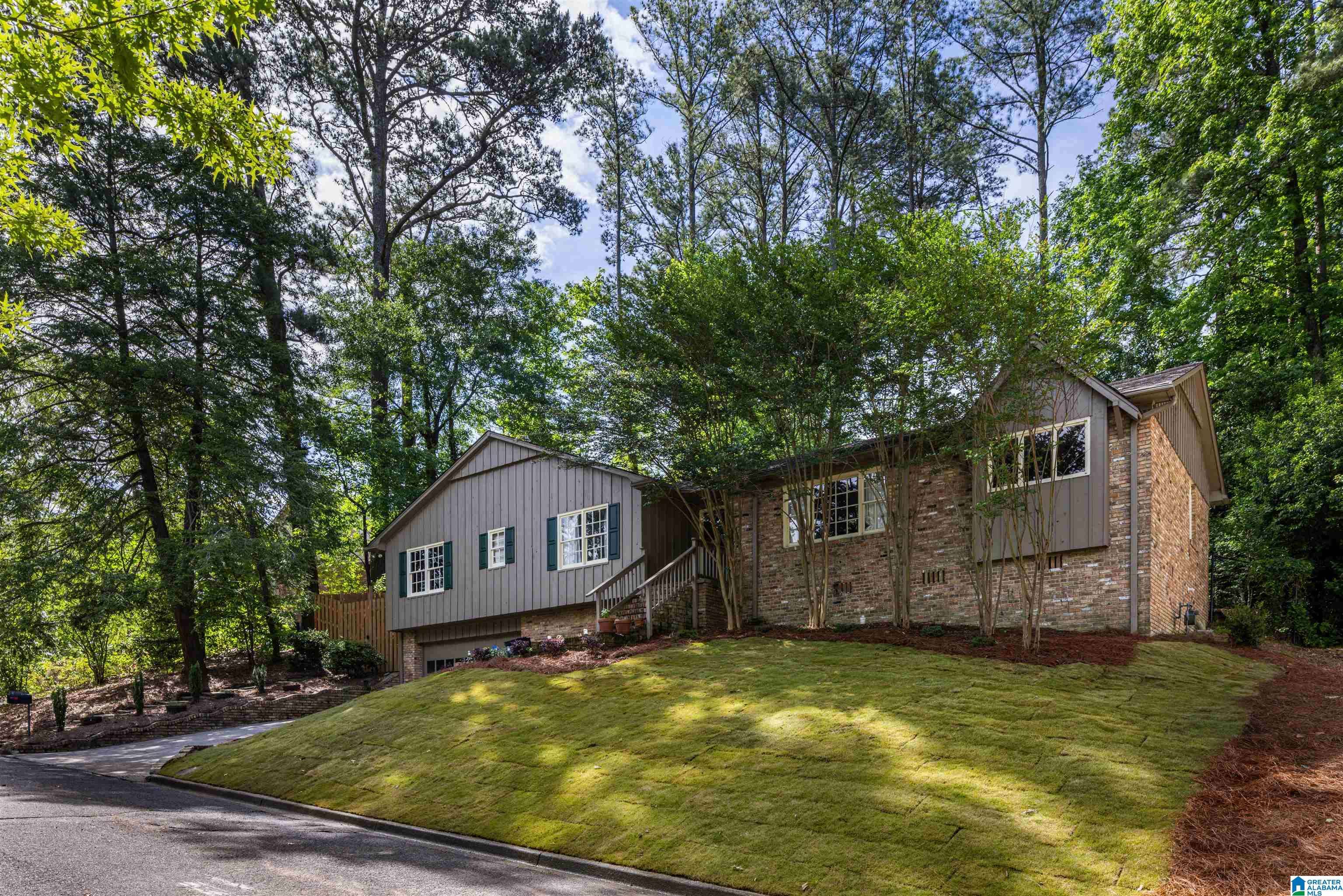 Birmingham, AL 35213,4121 WINSTON WAY