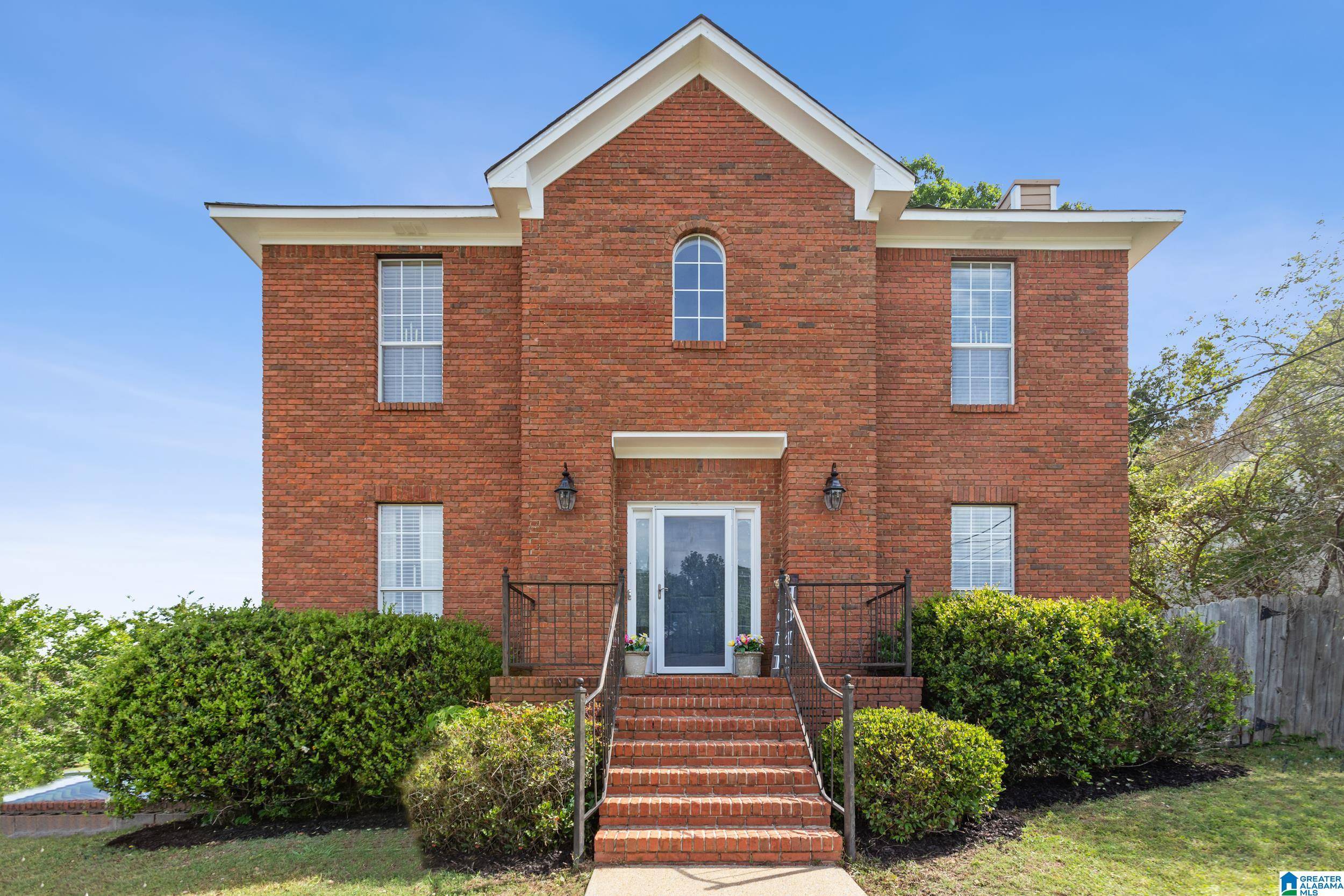 101 E WILLOW CIRCLE, Calera, AL 35040