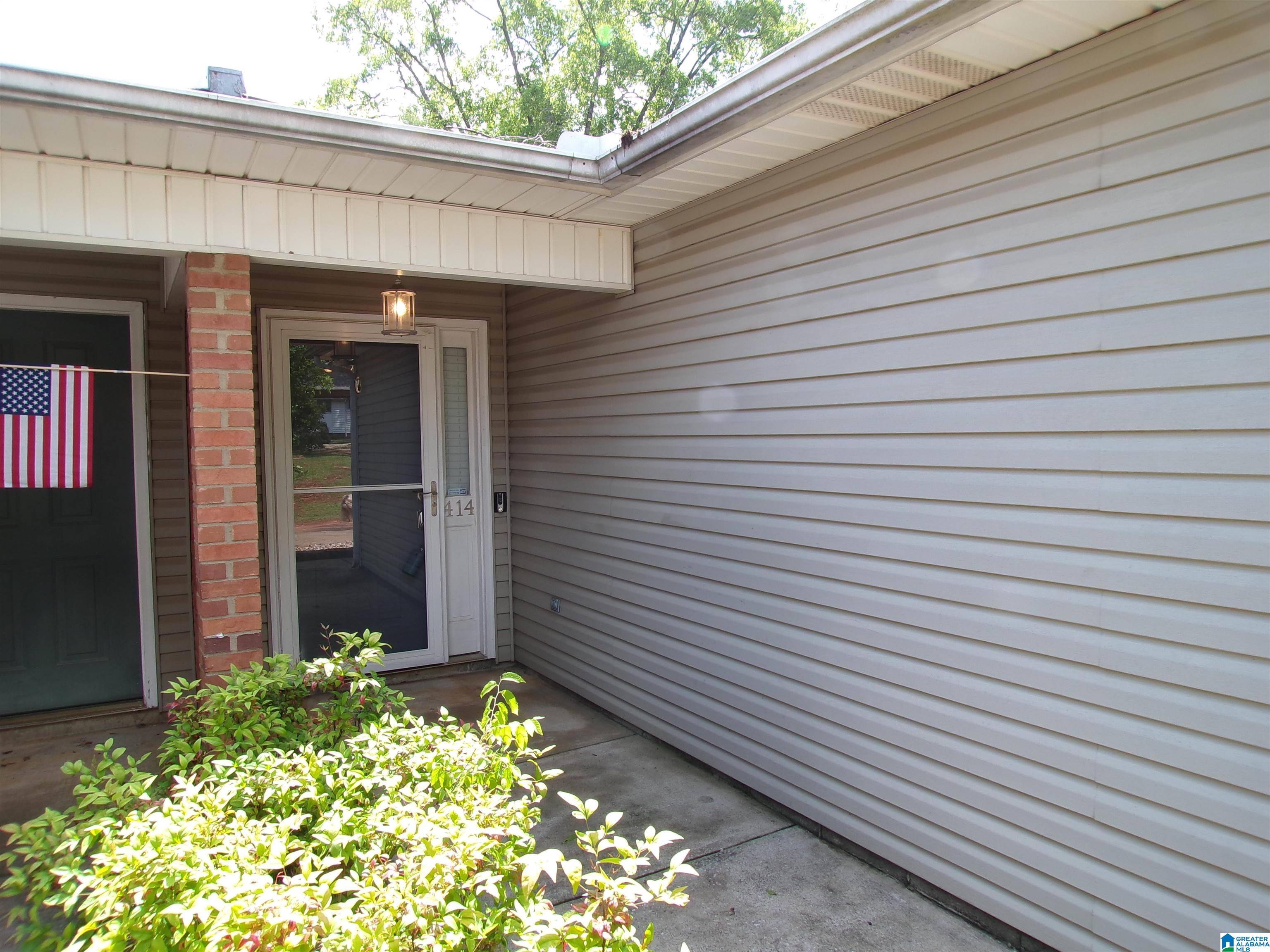 Anniston, AL 36207,414 LEIGHTON AVENUE