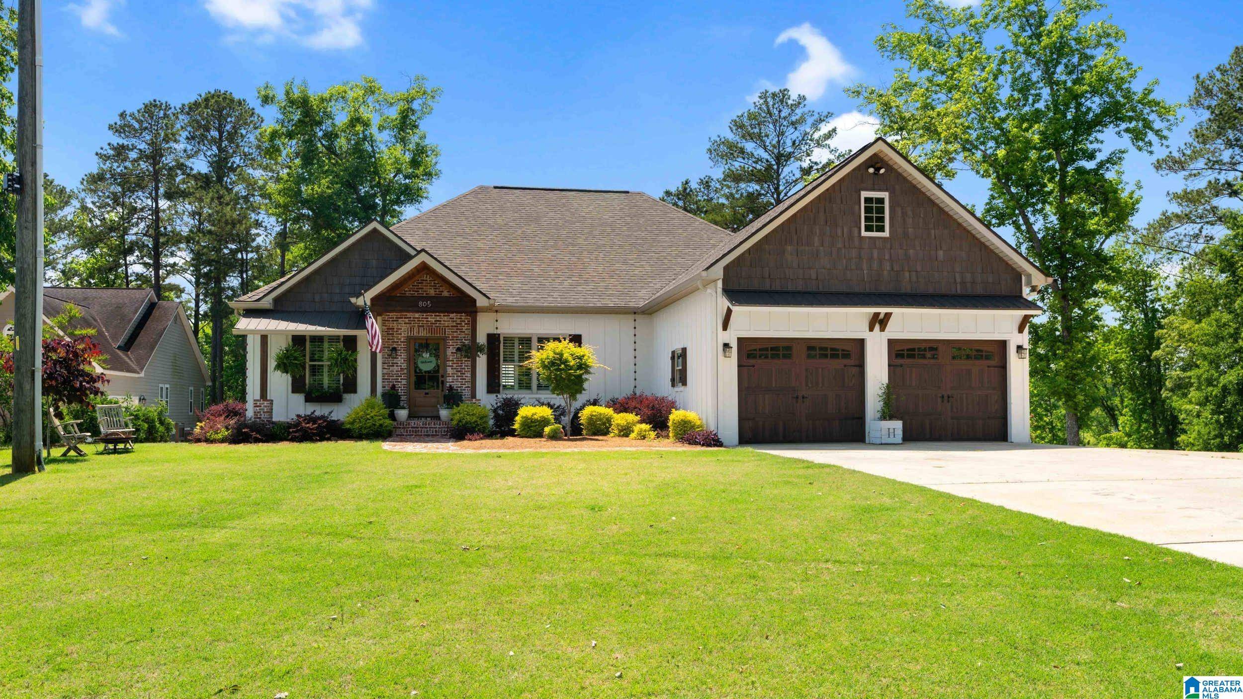 805 COVE ROAD, Sylacauga, AL 35151