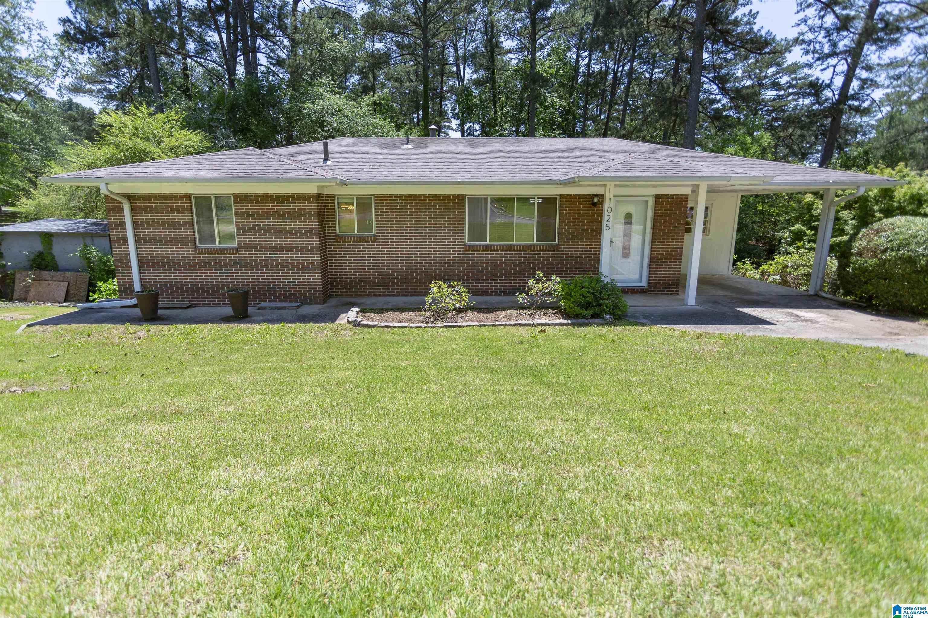 1025 BARNISDALE ROAD, Birmingham, AL 35235