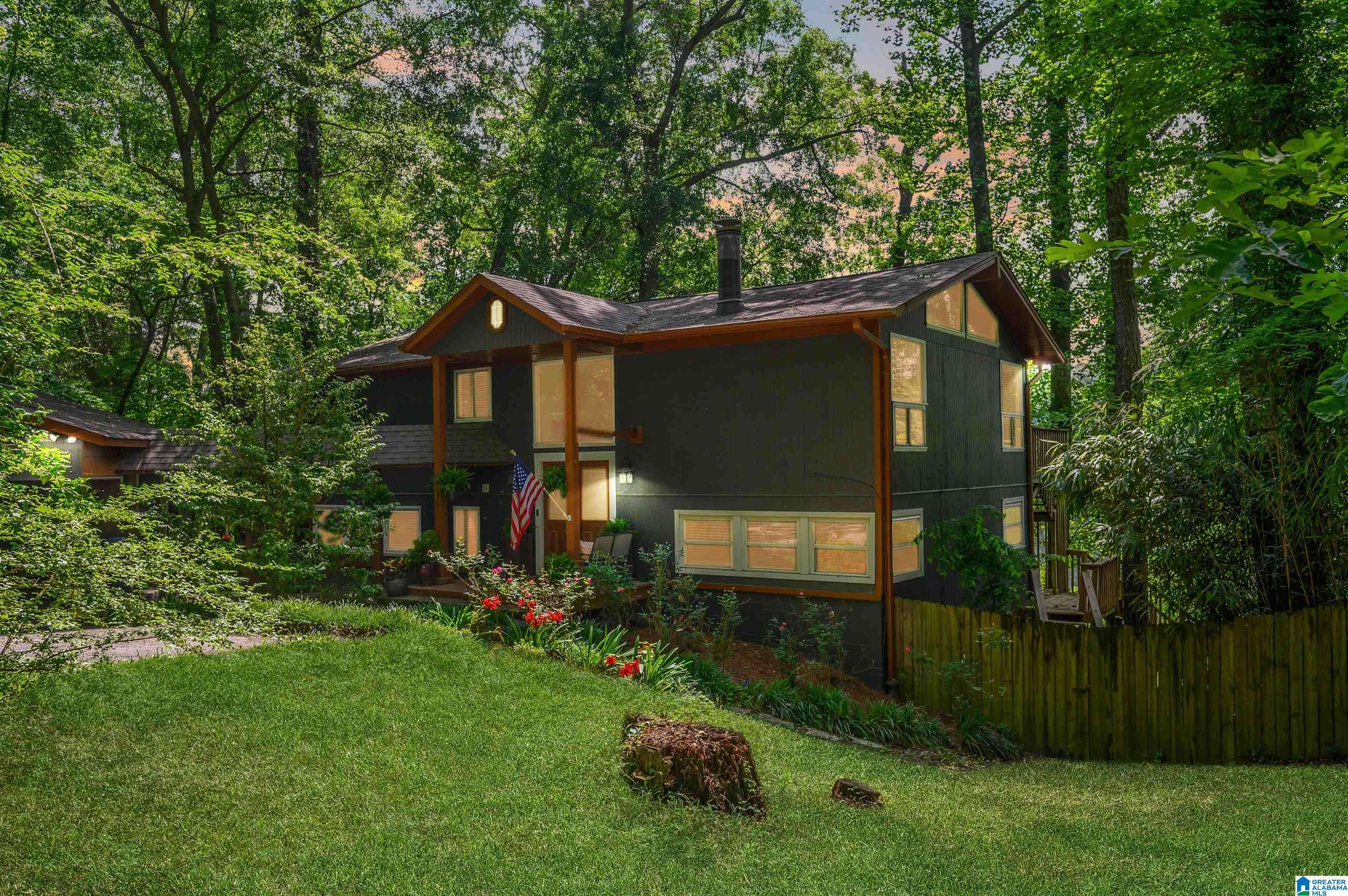 3120 PARADISE ACRES, Hoover, AL 35244