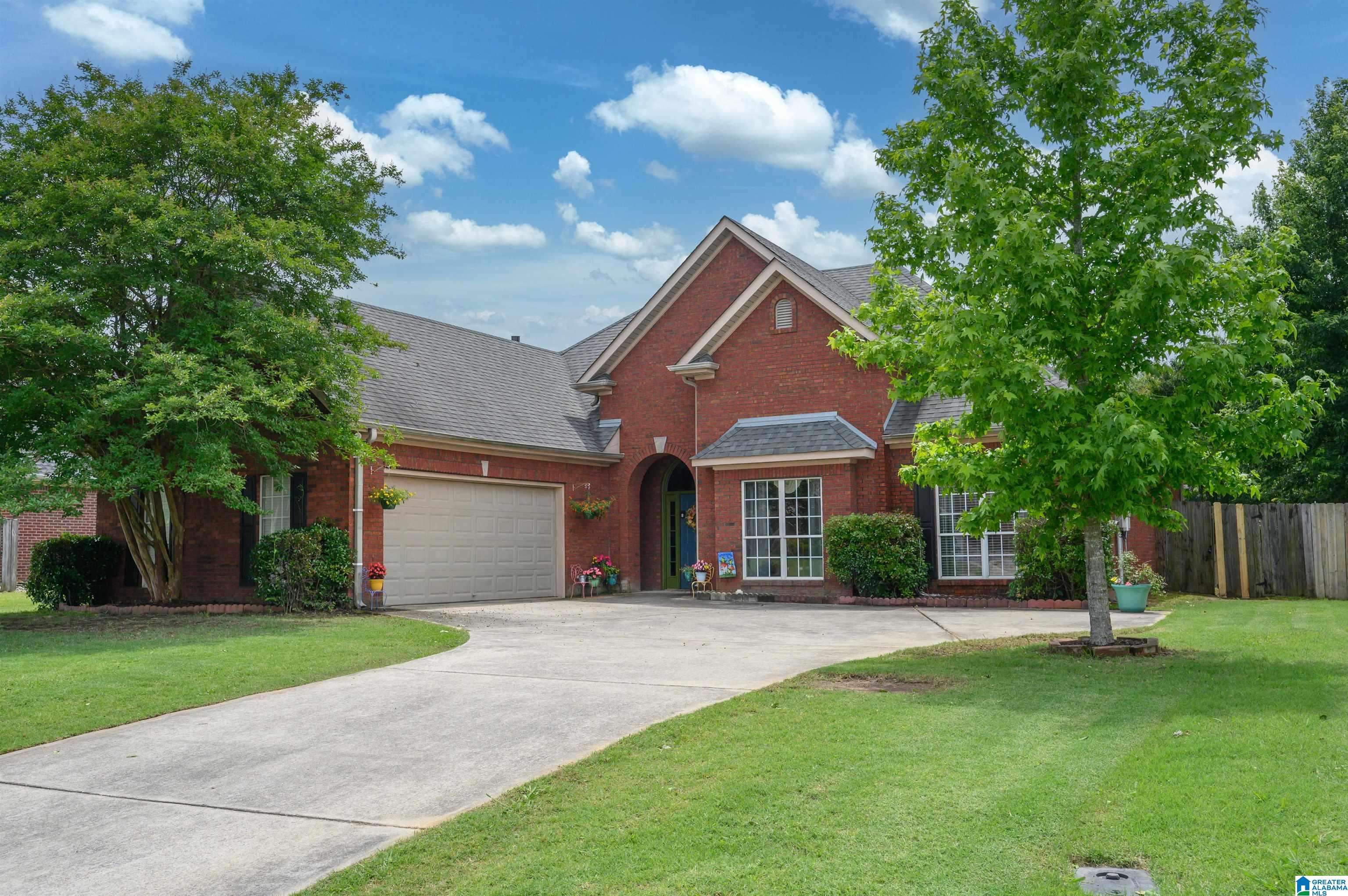 Alabaster, AL 35114,147 CHURCHILL DRIVE