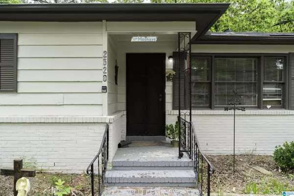 Center Point, AL 35215,2520 2ND PLACE NW