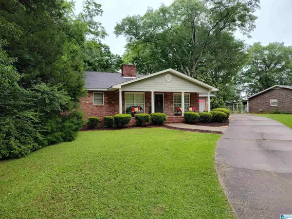 2410 LAKE TERRACE ROAD, Sylacauga, AL 35150