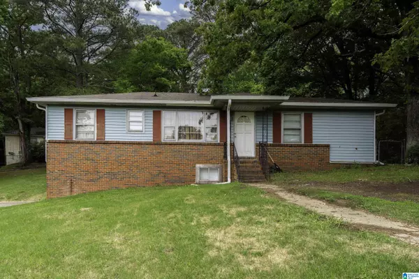 1928 5TH STREET NE, Center Point, AL 35215