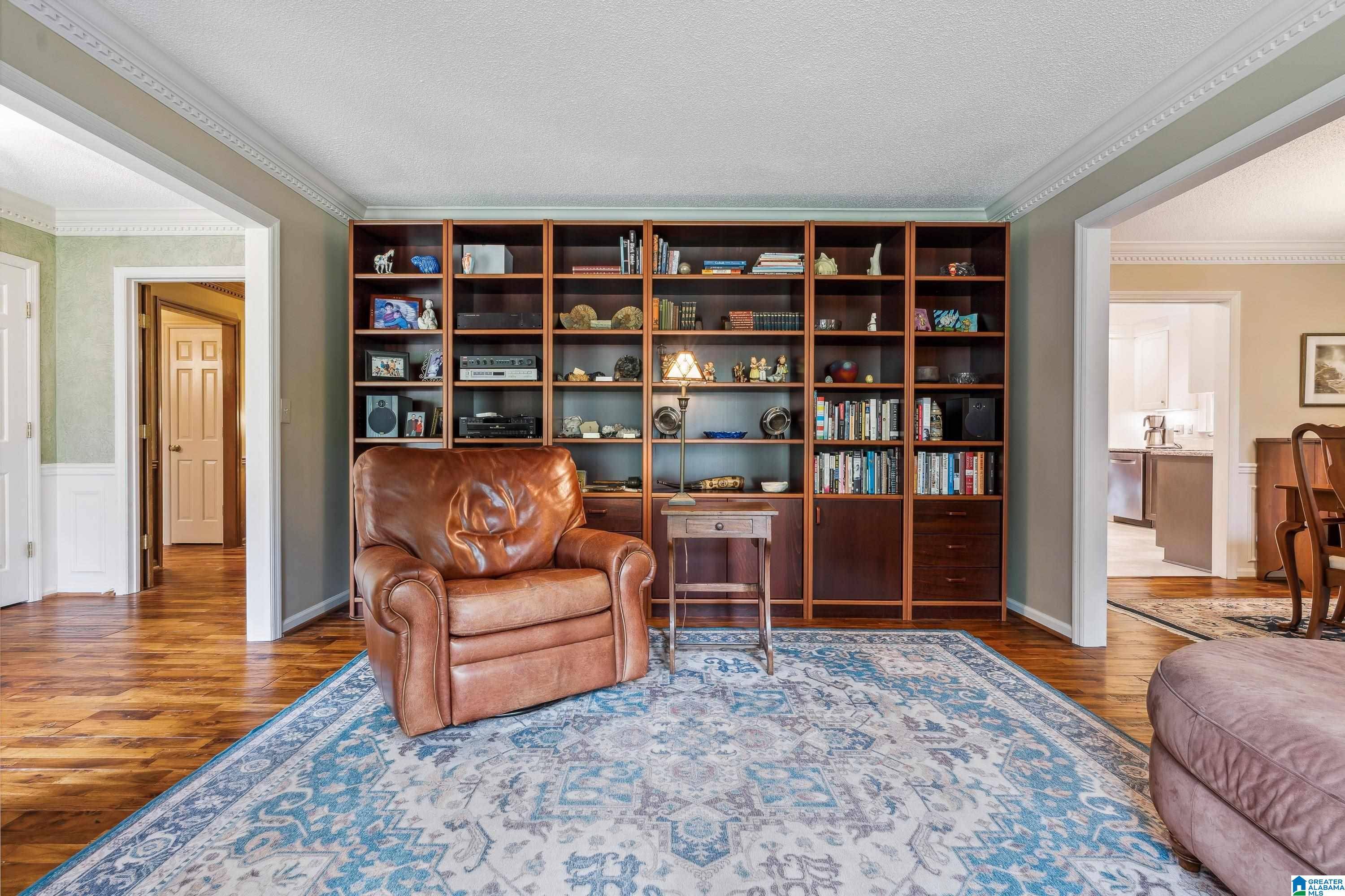 Hoover, AL 35226,427 PINEWAY DRIVE