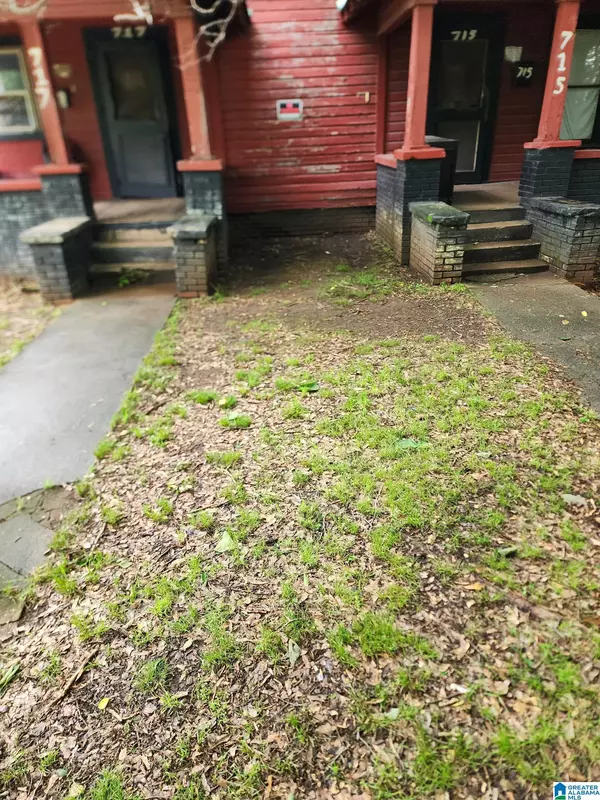 715 37TH PLACE N, Birmingham, AL 35222