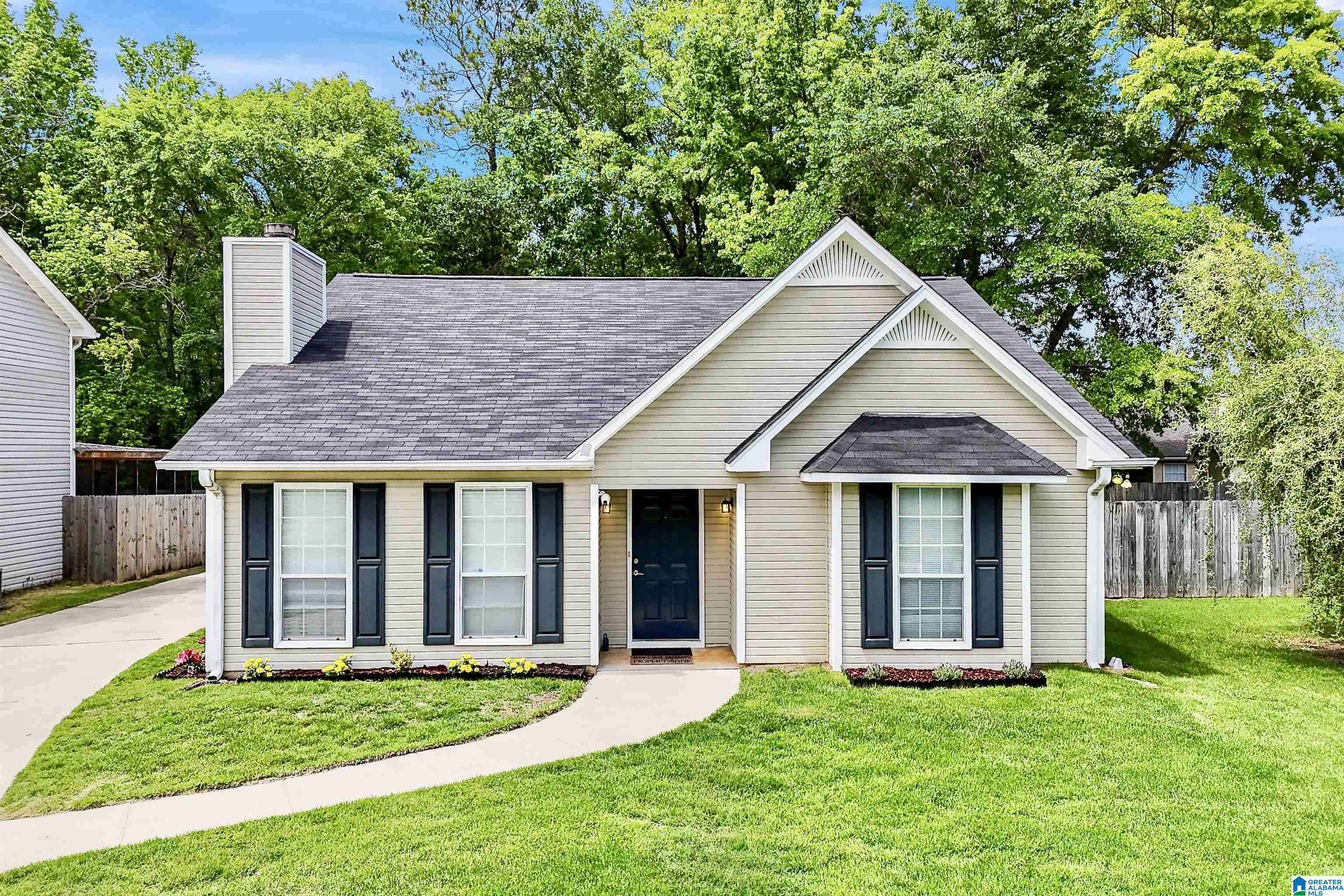 1940 VENETIAN WAY, Helena, AL 35080