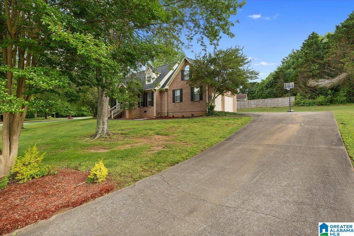 Oneonta, AL 35121,110 DREXAL DRIVE