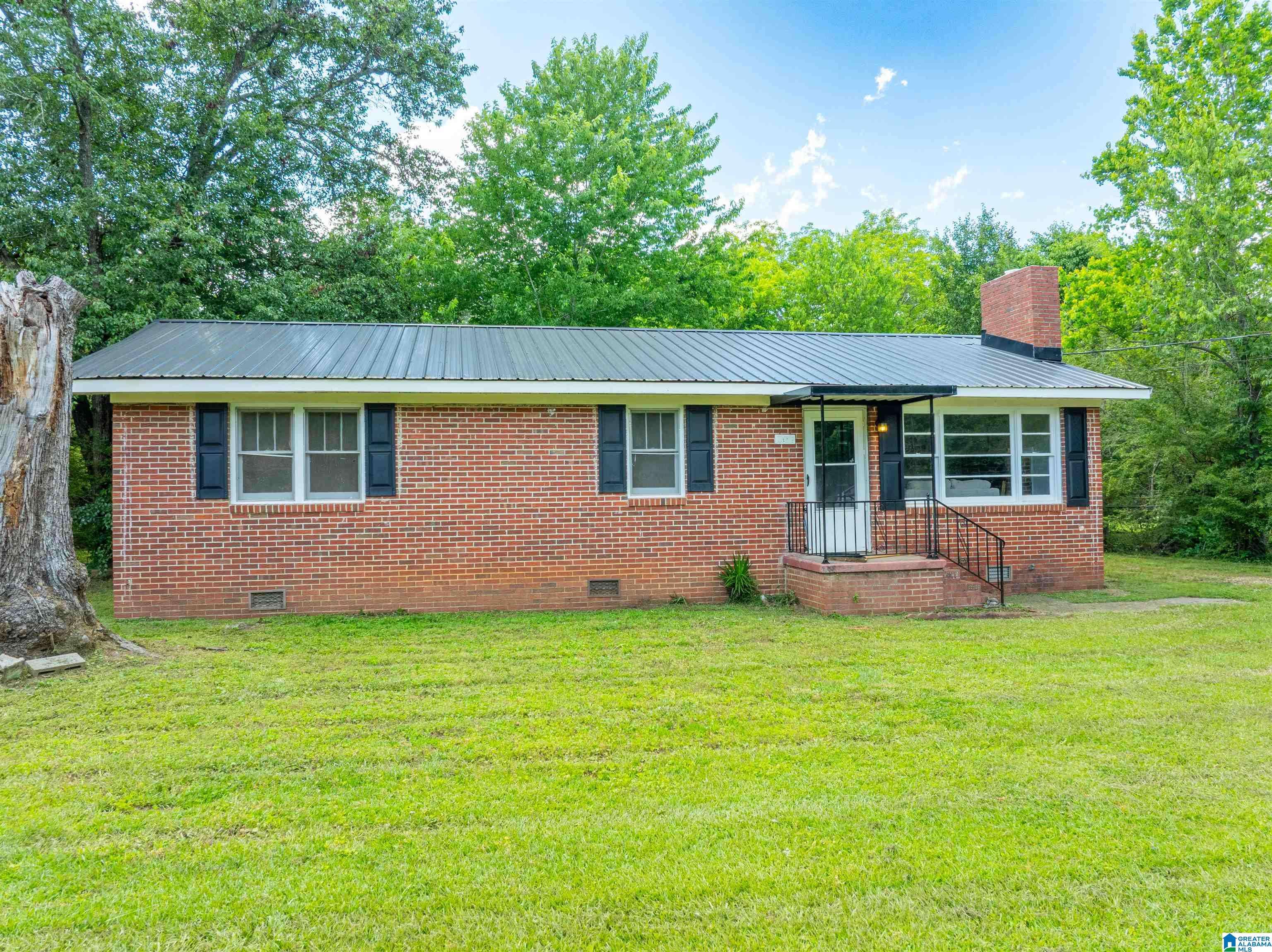 504 MAUMEE BOULEVARD, Weaver, AL 36277