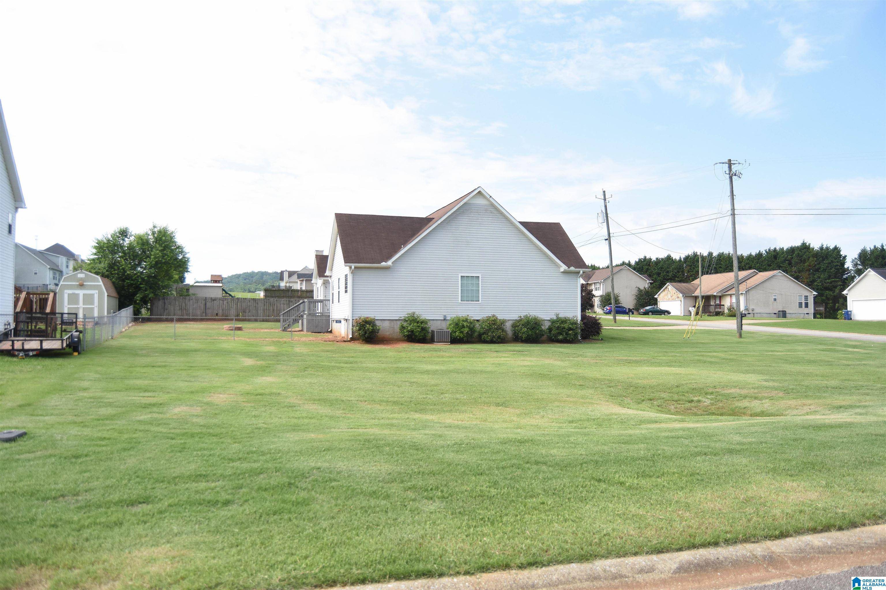 Anniston, AL 36207,79 HAWK PASS