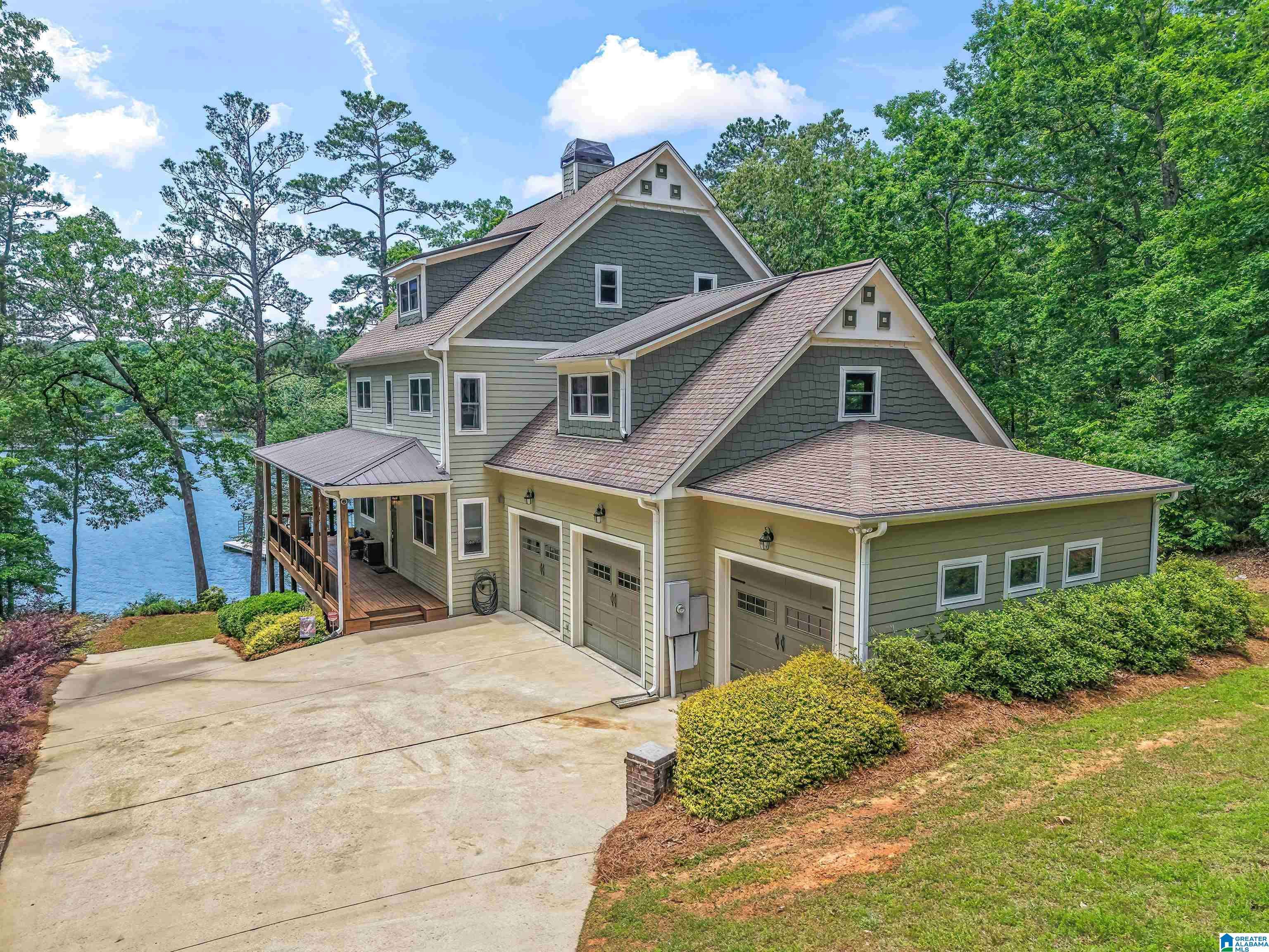 136 GRAND MAGNOLIA DRIVE, Jasper, AL 35504