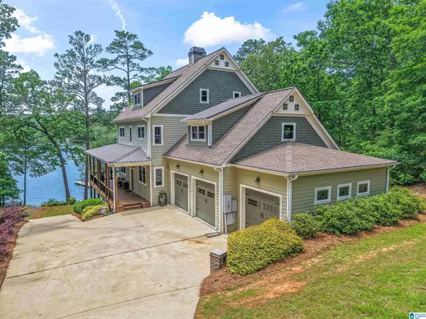 136 GRAND MAGNOLIA DRIVE, Jasper, AL 35504