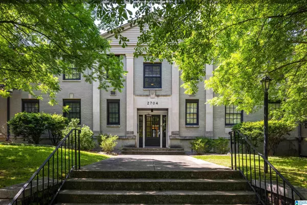 2704 HIGHLAND AVENUE S #202, Birmingham, AL 35205