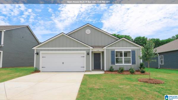 348 KOSLIN LOOP, Calera, AL 35040