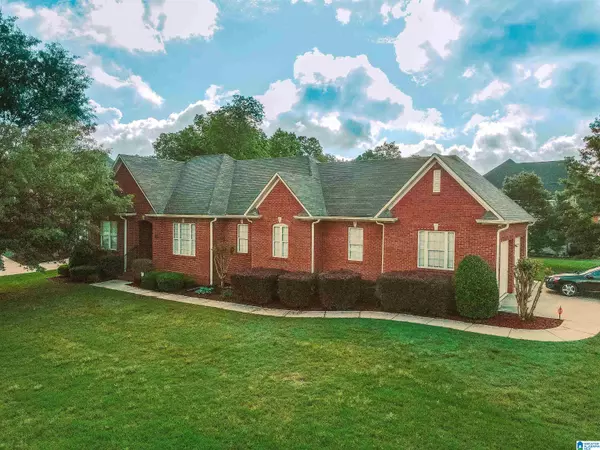 765 BROOKLINE CIRCLE, Gardendale, AL 35071