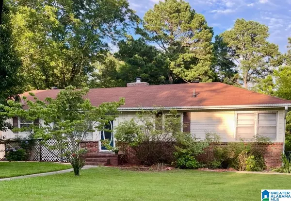 2505 2ND STREET NW, Center Point, AL 35215