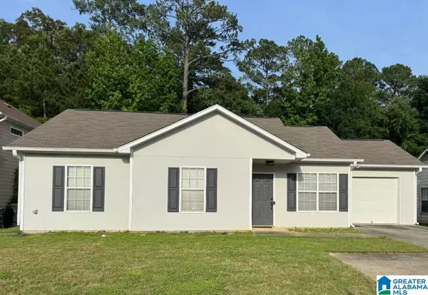 228 MERIWEATHER LANE,  Calera,  AL 35040