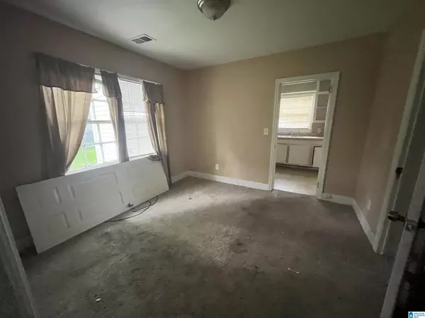 Birmingham, AL 35218,2617 AVENUE K