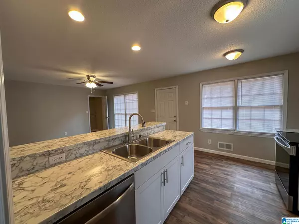 Birmingham, AL 35206,413 LANCE LANE