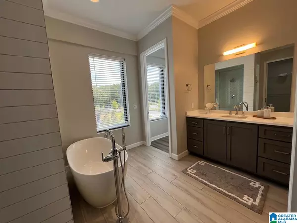 Trussville, AL 35173,160 MORROW AVENUE #212