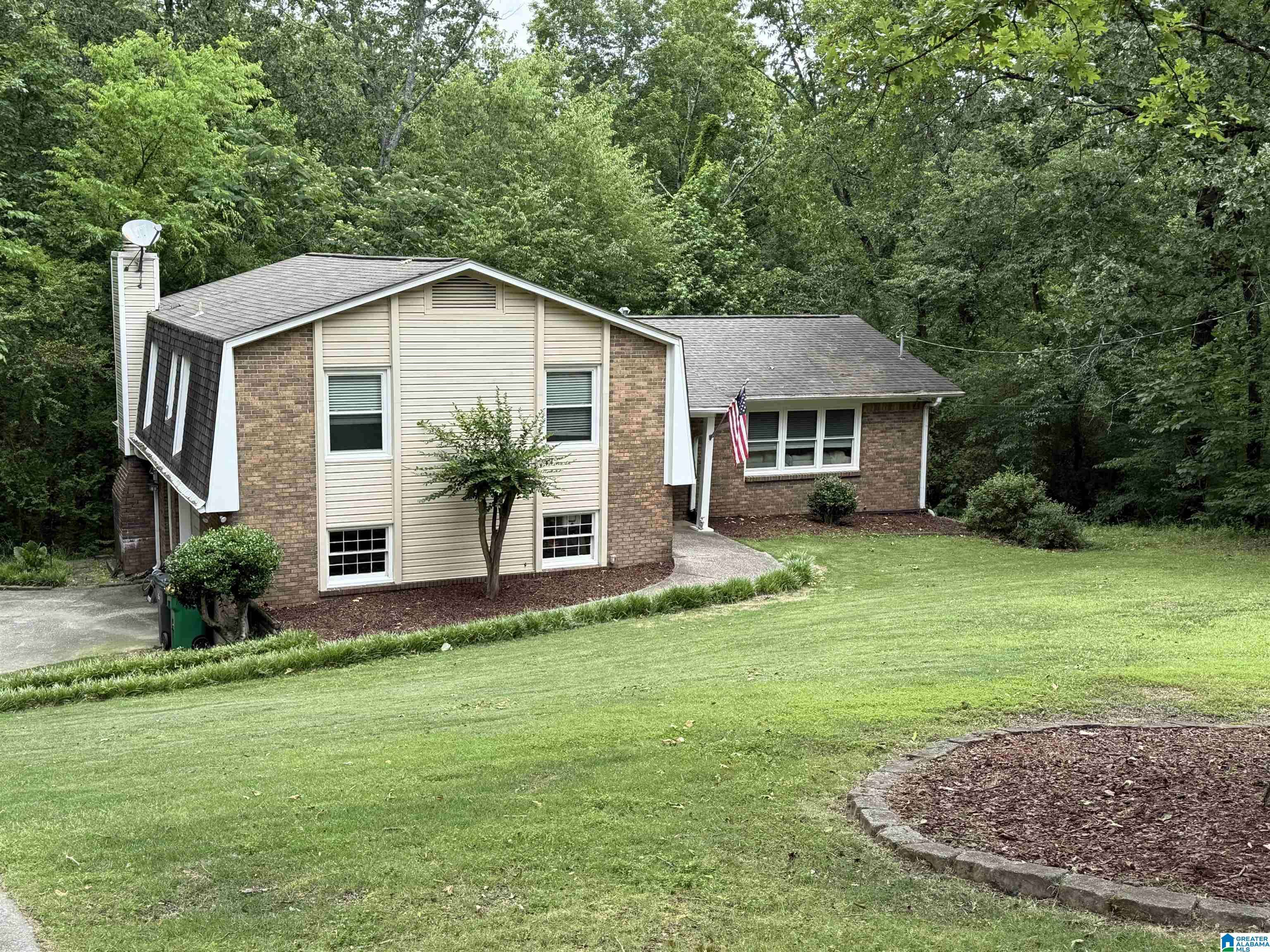 4669 BURNING TREE LANE, Pelham, AL 35124