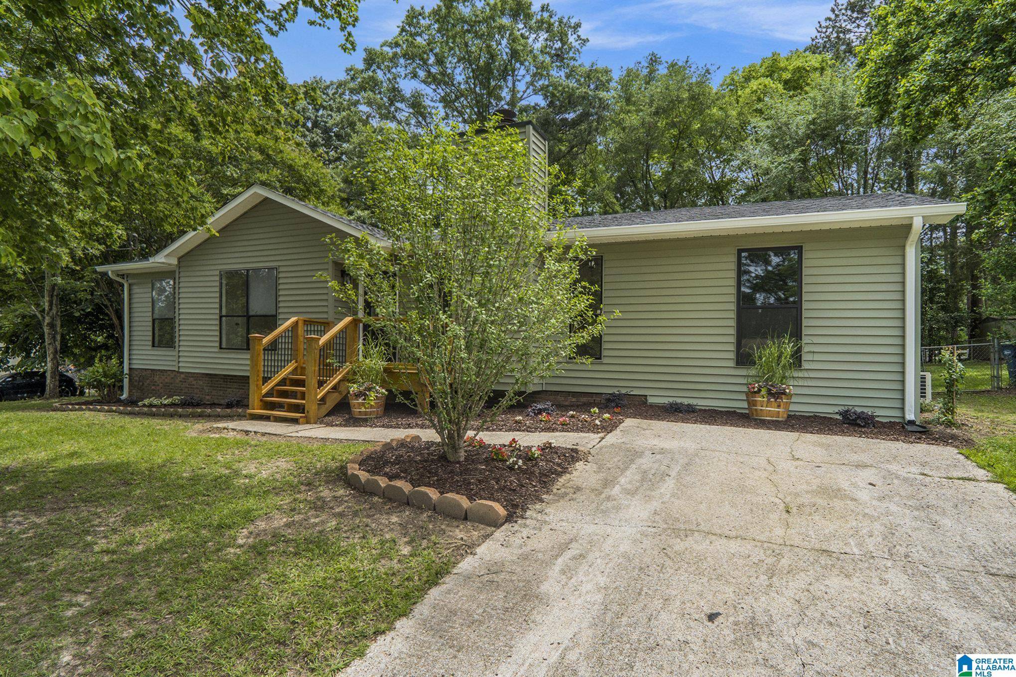 Alabaster, AL 35007,412 MEADOWLARK PLACE