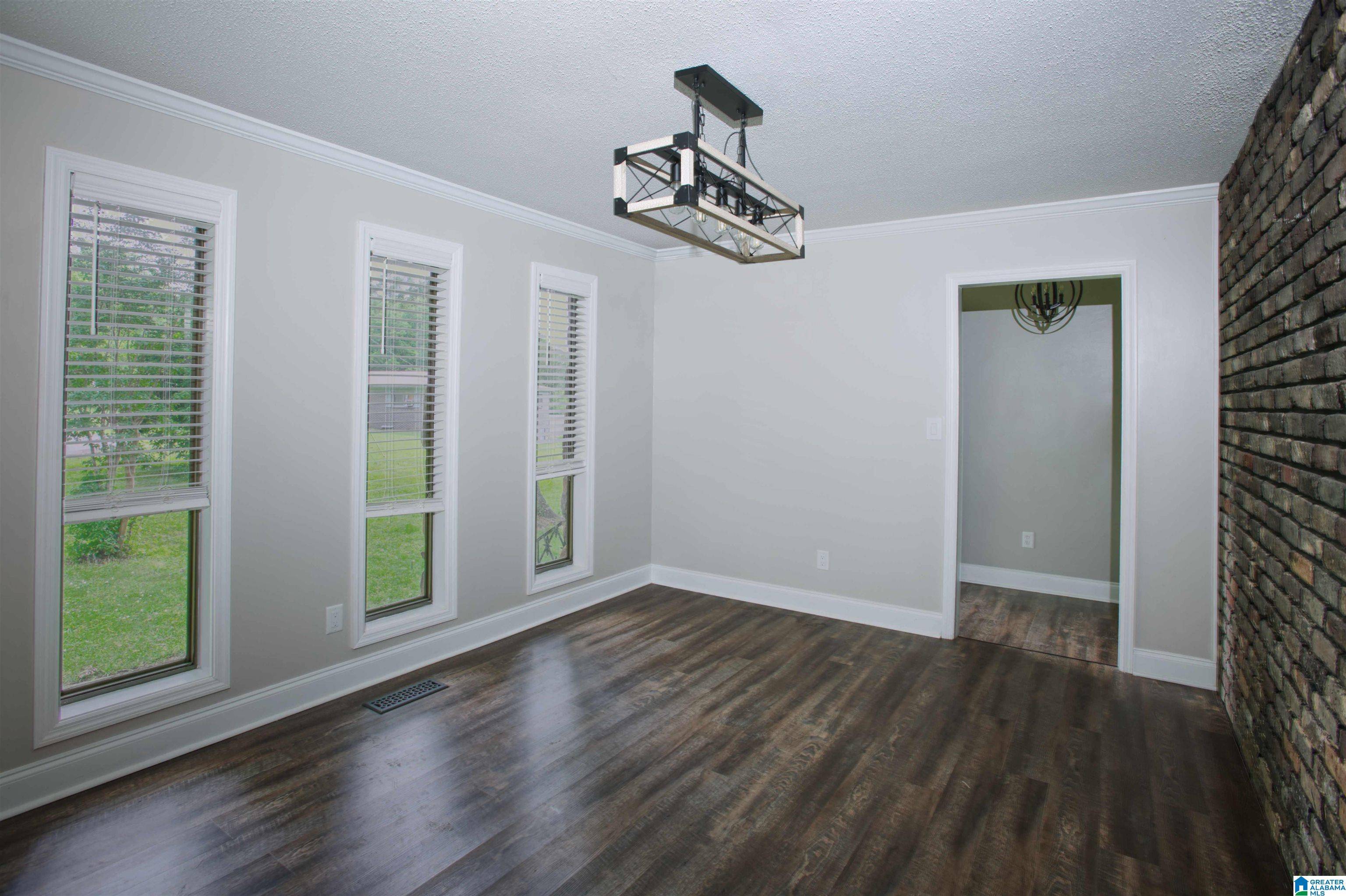 Mount Olive, AL 35117,373 OAKHURST STREET