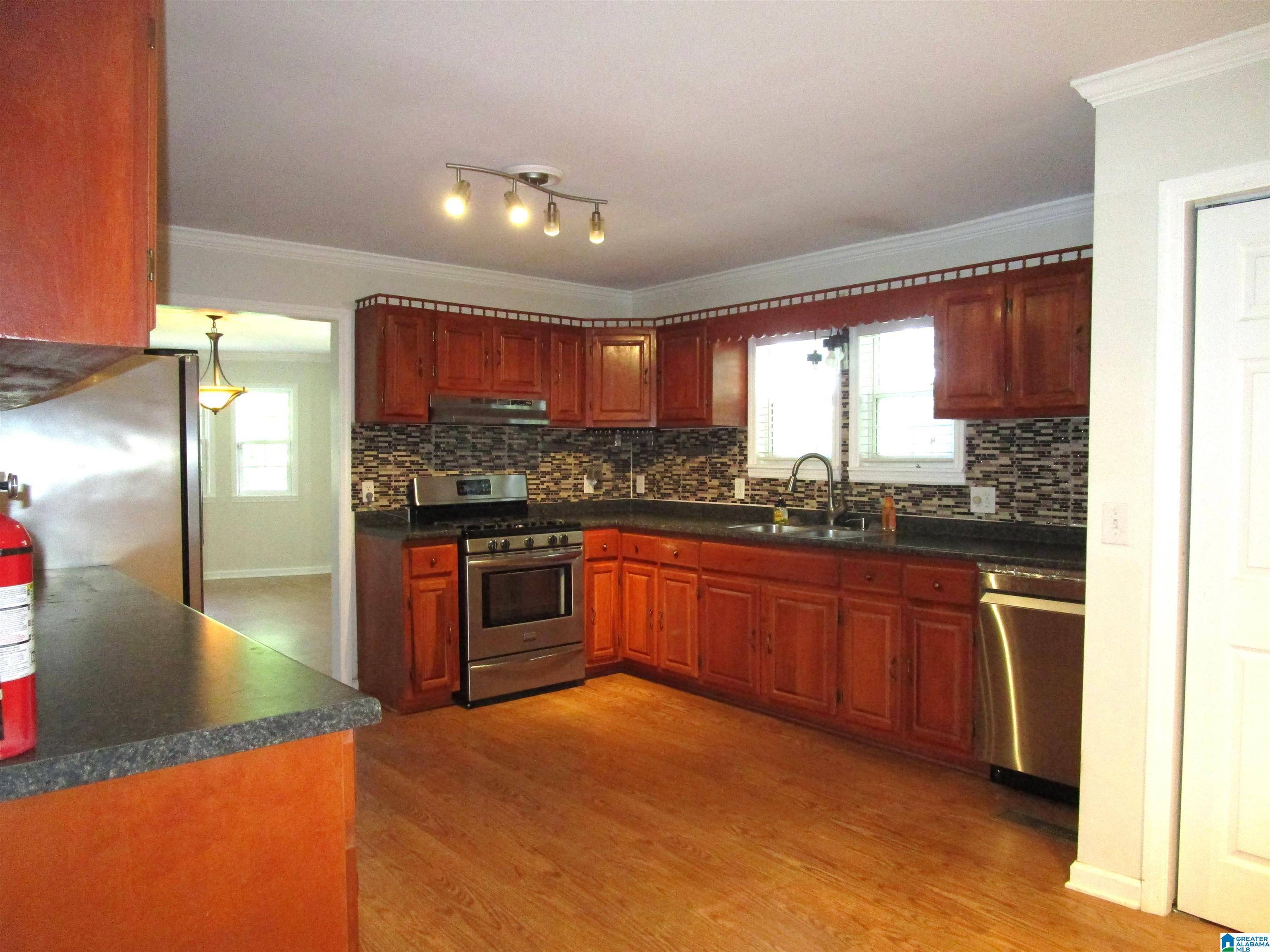 Quinton, AL 35130,4634 HONEYSUCKLE ROAD