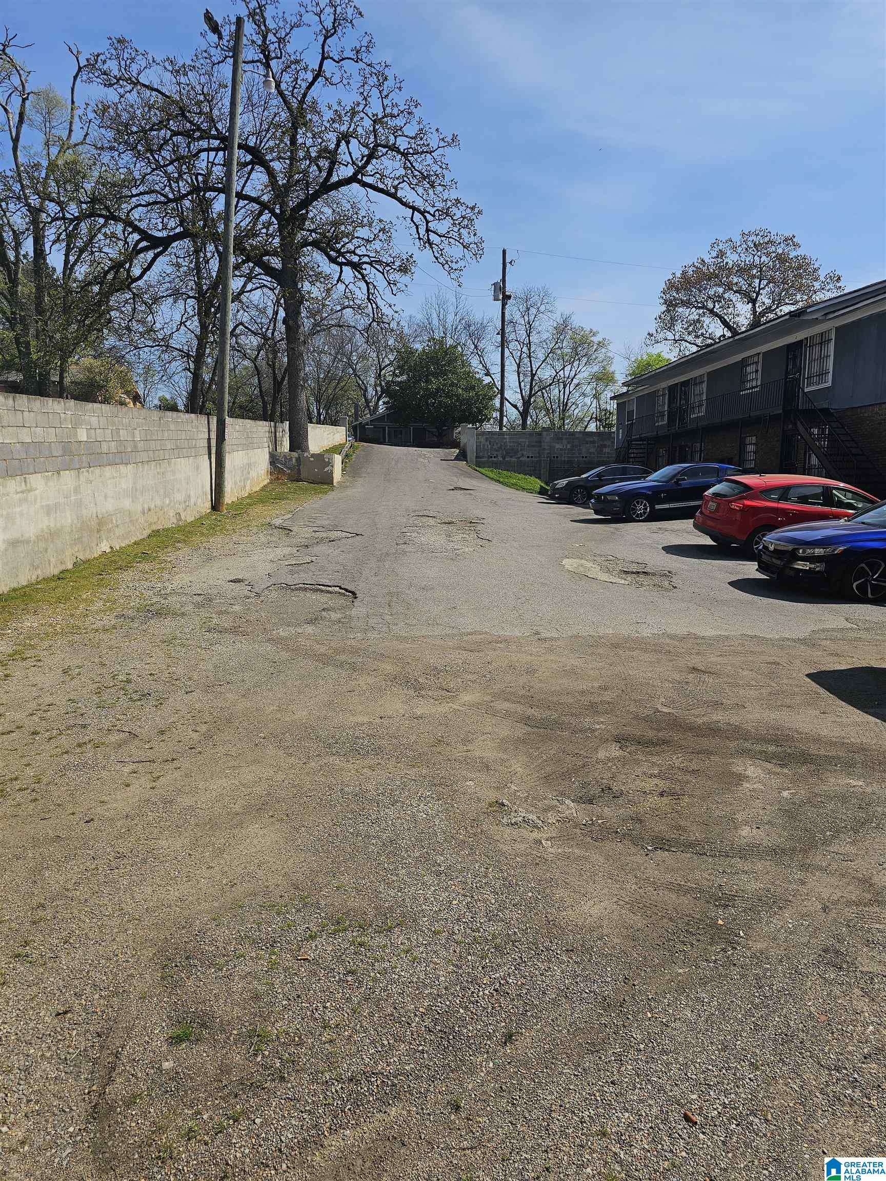 Birmingham, AL 35204,1124 15TH STREET N