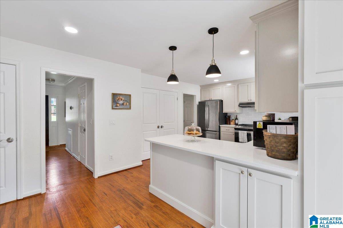 Hoover, AL 35226,113 PINE CLIFF CIRCLE