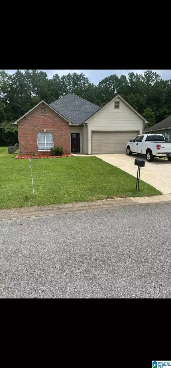 4271 CANDLE BROOK LANE, Bessemer, AL 35022