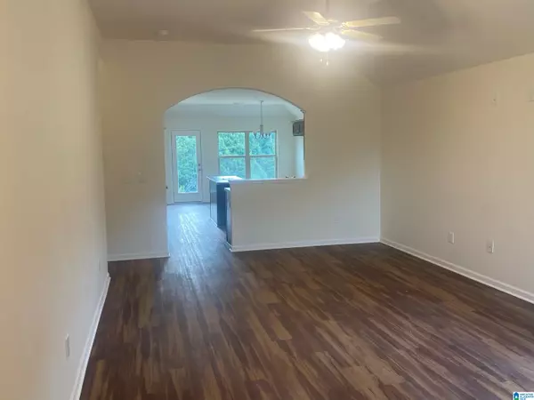 Birmingham, AL 35215,4988 KERRI LANE