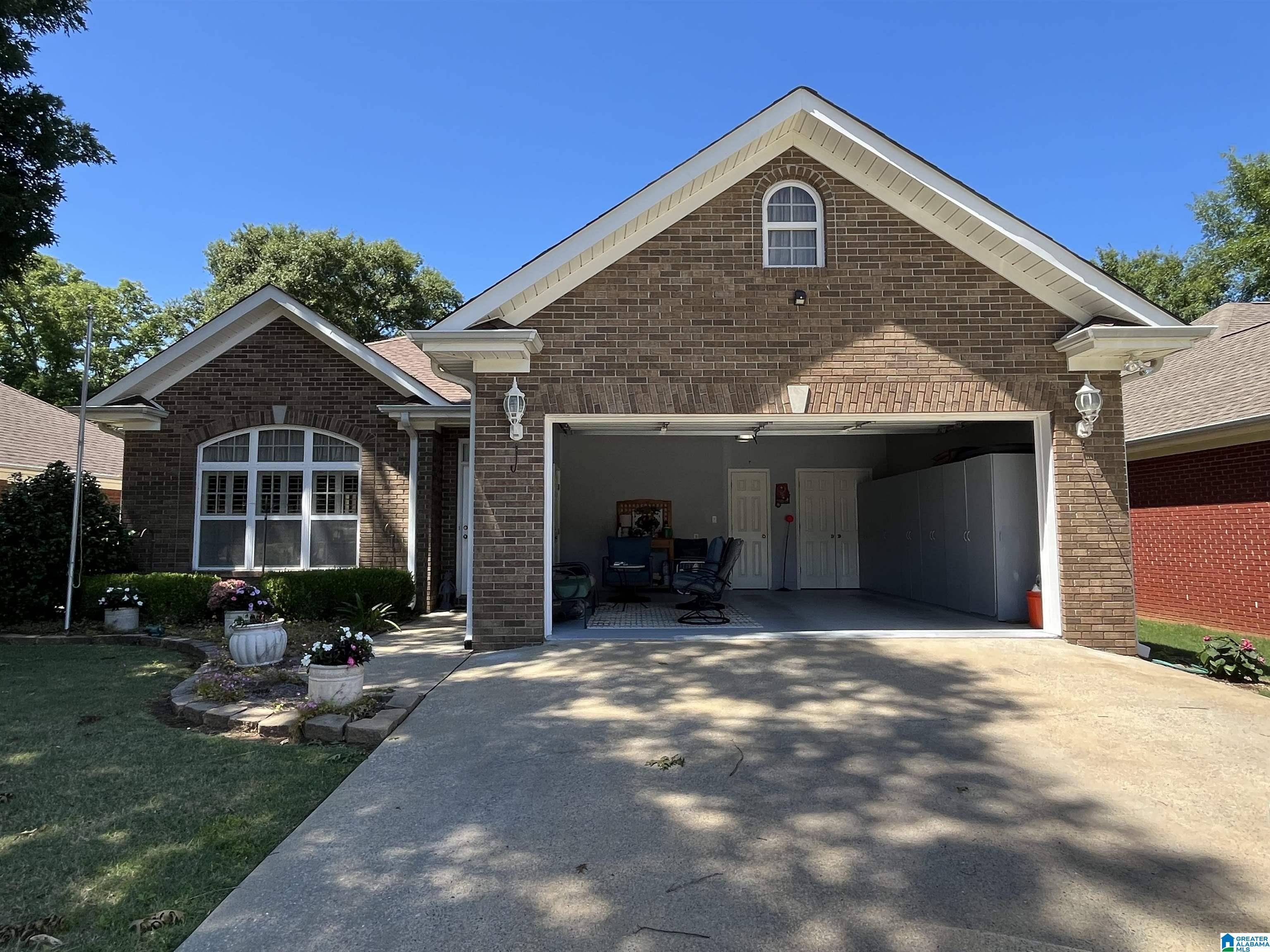 Sylacauga, AL 35150,50 ASHTON LANE