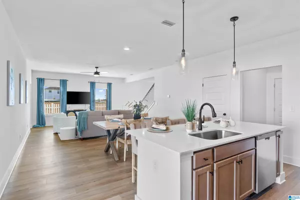 Warrior, AL 35180,9847 ROSEVILLE PLACE