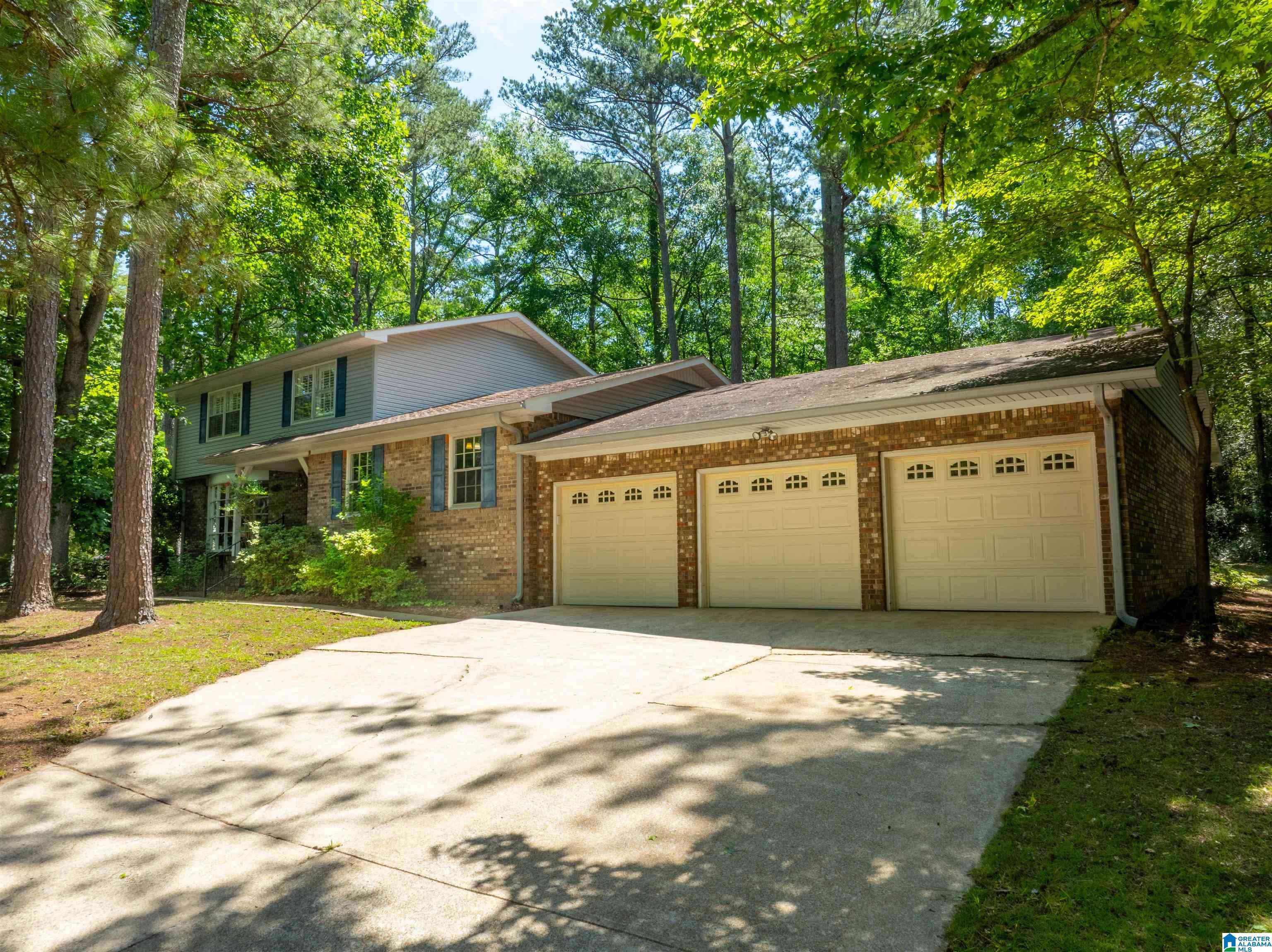 Jacksonville, AL 36265,200 MACON DRIVE SE