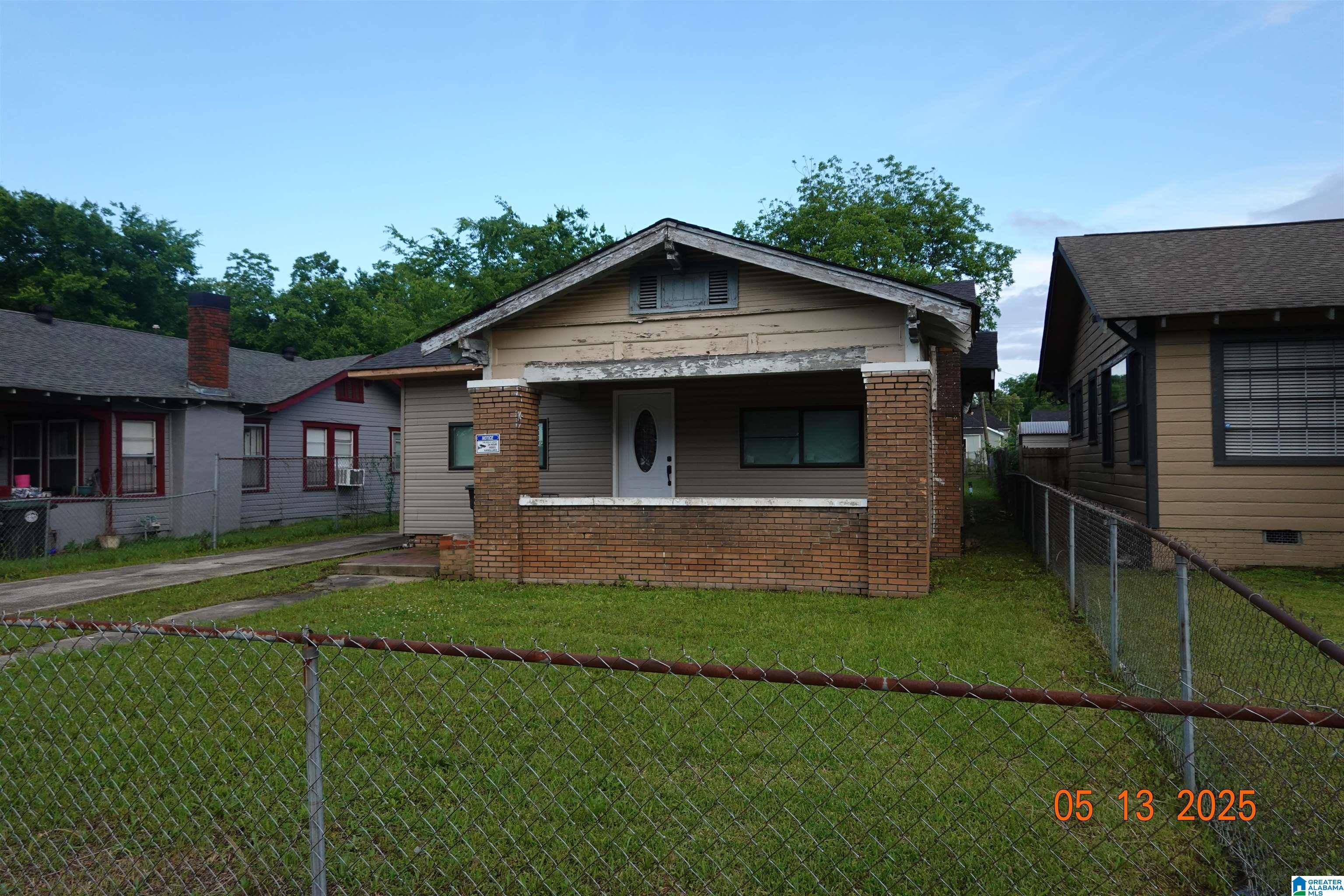 Birmingham, AL 35211,1521 ALABAMA AVENUE SW
