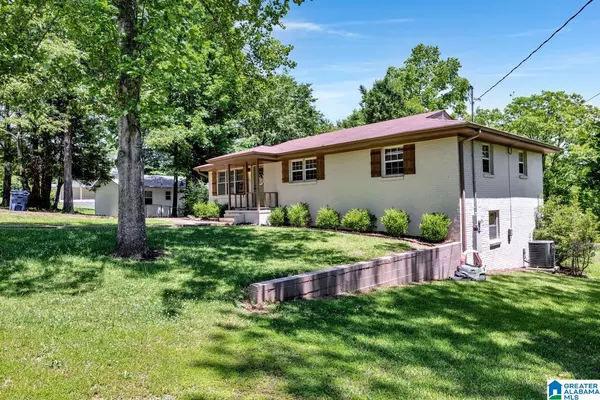 Oneonta, AL 35121,1115 PARK AVENUE