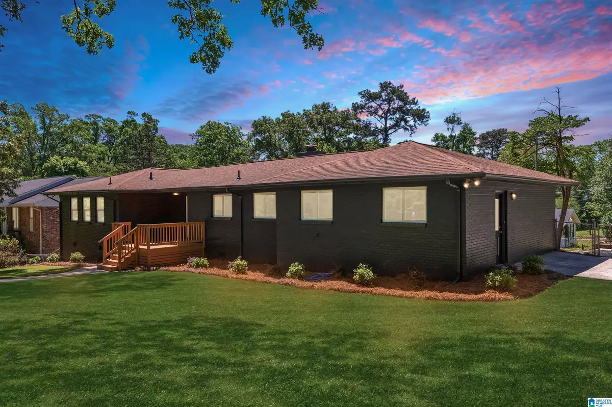 Birmingham, AL 35206,732 HIGHLAND AVENUE