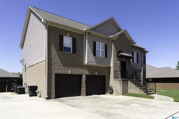 Calera, AL 35040,116 WATERFORD COVE DRIVE