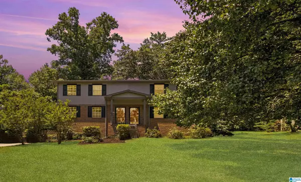 832 LINBARD LANE, Vestavia Hills, AL 35226