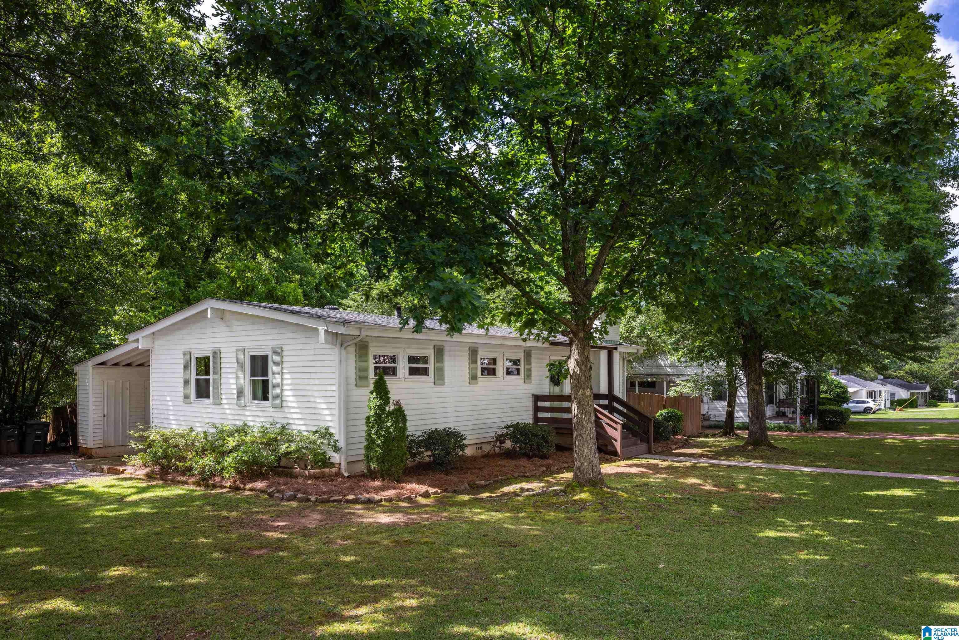 Birmingham, AL 35213,1345 CRESTHILL ROAD