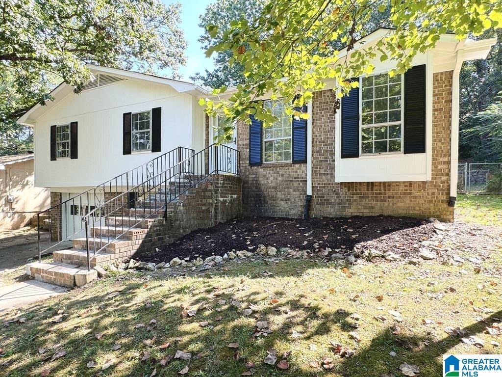 2723 6TH STREET NE, Center Point, AL 35215